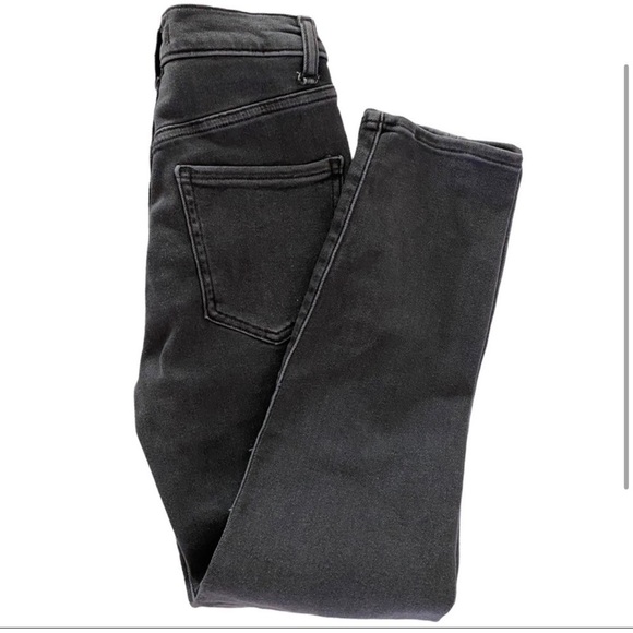 Express NWOT High Waisted Seamed Mom Jeans - Picture 2 of 4